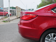 2014款 1.6L 自动 豪华型