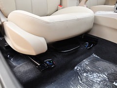 2014款 1.6L 自动 豪华型