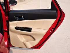 2014款 1.6L 自动 豪华型