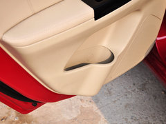 2014款 1.6L 自动 豪华型