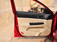 2014款 1.6L 自动 豪华型