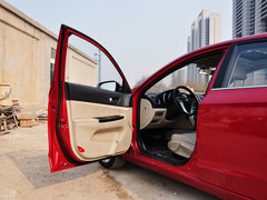 2014款 1.6L 自动 豪华型