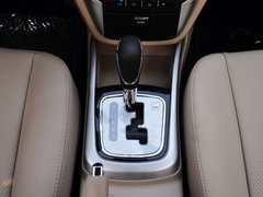 2014款 1.6L 自动 豪华型