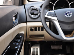 2014款 1.6L 自动 豪华型