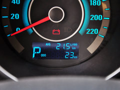 2014款 1.6L 自动 豪华型