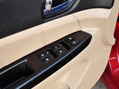 2014款 1.6L 自动 豪华型