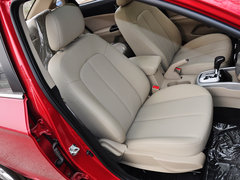 2014款 1.6L 自动 豪华型