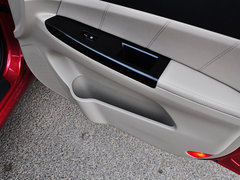 2014款 1.6L 自动 豪华型