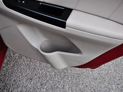 2014款 1.6L 自动 豪华型