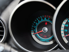 2014款 1.6L 手动 豪华型