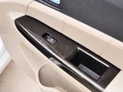 2014款 1.6L 手动 豪华型