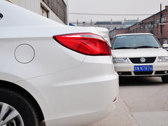 2014款 1.6L 手动 豪华型