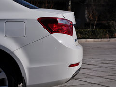2014款 2.0L 自动 豪华型