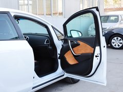 2014款 XT 1.6L 自动 时尚型