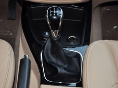 2014款 1.5L 手动 S 豪华型