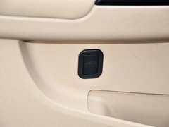 2014款 1.5L 手动 S 豪华型
