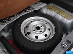 2013款 創(chuàng)業(yè)版 1.0L 手動(dòng) 實(shí)用3型