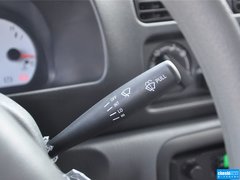 2013款 创业版 1.0L 手动 经济型