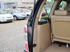 2014款 2.4L 自动 行政版 7座