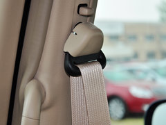 2014款 2.4L 自动 行政版 7座
