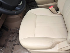 2014款 2.4L 自动 行政版 7座