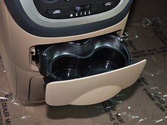 2014款 2.4L 自动 行政版 7座