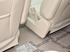 2014款 2.4L 自动 行政版 7座