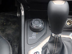 2014款 2.4L 自动 豪华版 5座