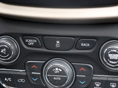 2014款 2.4L 自动 豪华版 5座