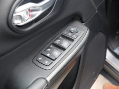 2014款 2.4L 自动 豪华版 5座