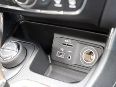 2014款 2.4L 自动 豪华版 5座