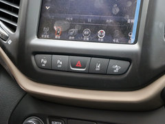 2014款 2.4L 自动 豪华版 5座
