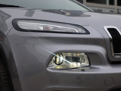 2014款 2.4L 自动 豪华版 5座