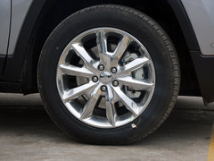 2014款 2.4L 自动 豪华版 5座