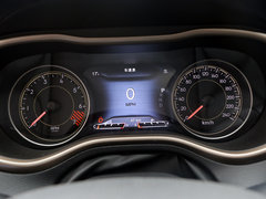 2014款 2.4L 自动 豪华版 5座