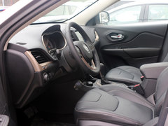 2014款 2.4L 自动 豪华版 5座