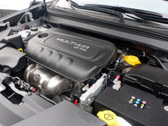 2014款 2.4L 自动 豪华版 5座