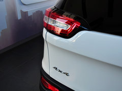 2014款 2.4L 自动 豪华版 5座