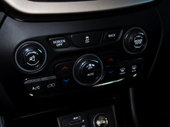 2014款 2.4L 自动 豪华版 5座