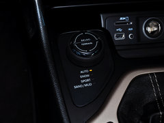 2014款 2.4L 自动 豪华版 5座