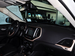 2014款 2.4L 自动 豪华版 5座