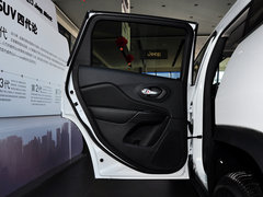 2014款 2.4L 自动 豪华版 5座