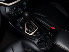 2014款 2.4L 自动 豪华版 5座