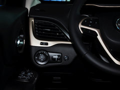 2014款 2.4L 自动 豪华版 5座