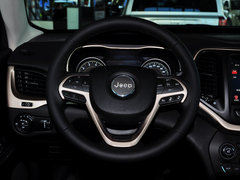2014款 2.4L 自动 豪华版 5座