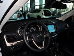 2014款 2.4L 自动 豪华版 5座