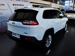 2014款 2.4L 自动 豪华版 5座