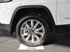 2014款 2.4L 自动 精锐版 5座