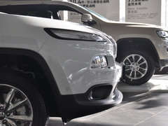 2014款 2.4L 自动 精锐版 5座