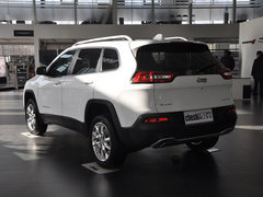 2014款 2.4L 自动 精锐版 5座